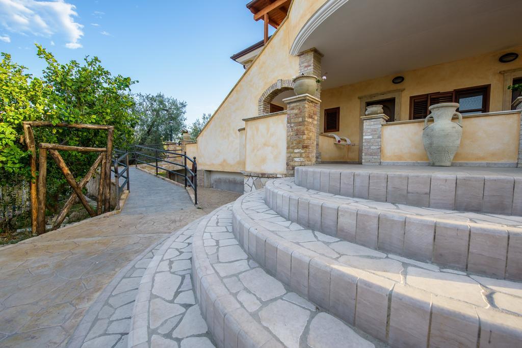 Albergo Il Giardino Foce Varano Ngoại thất bức ảnh