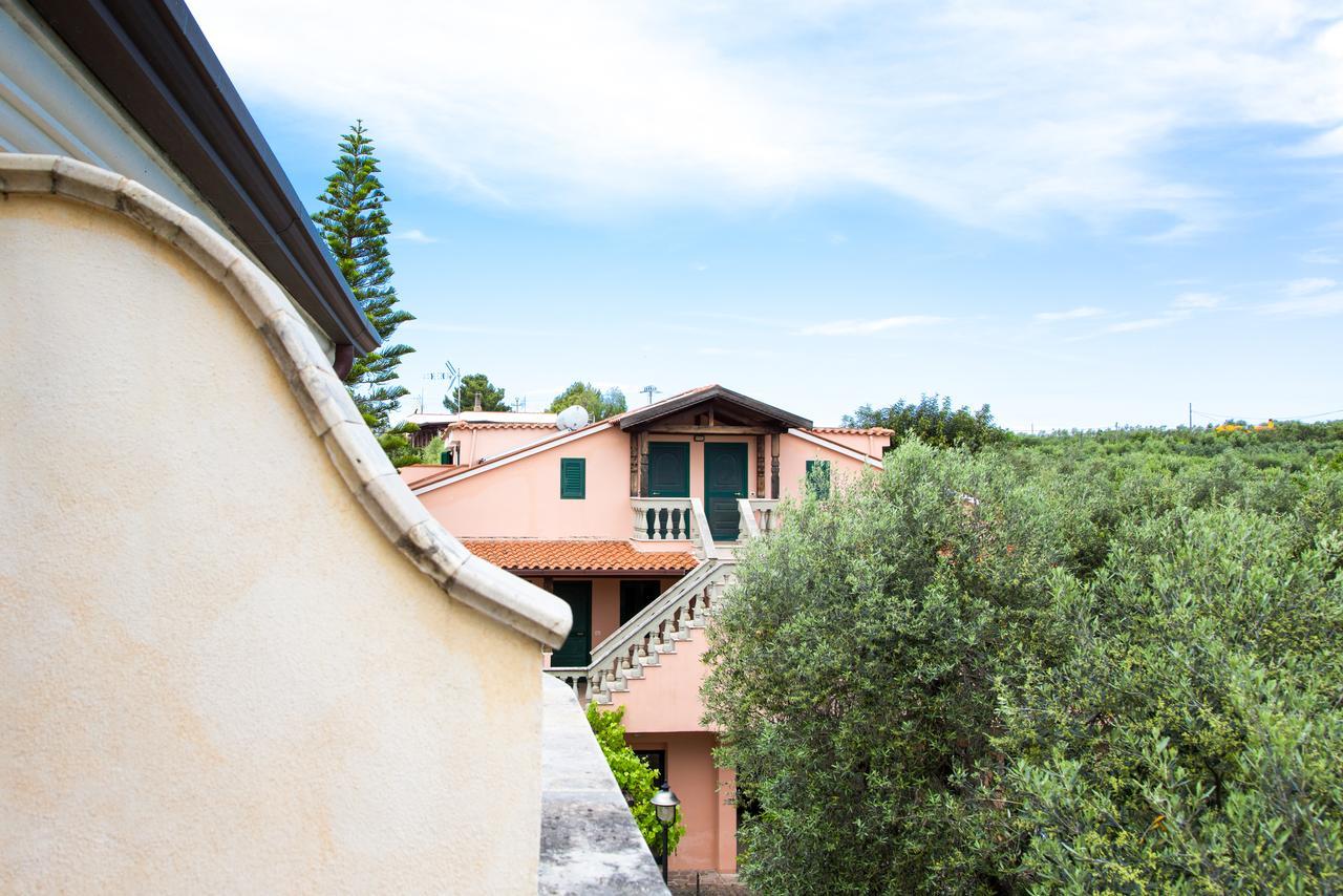 Albergo Il Giardino Foce Varano Ngoại thất bức ảnh